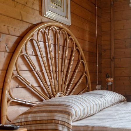 I Lecci Guesthouse Сан Феличе Чирчео Екстериор снимка