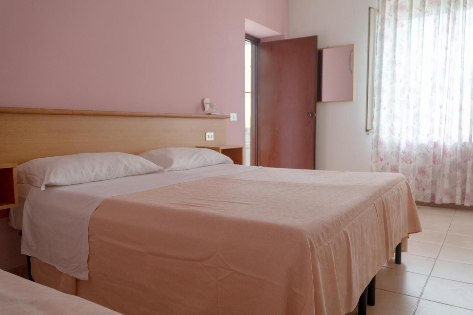 I Lecci Guesthouse Сан Феличе Чирчео Екстериор снимка