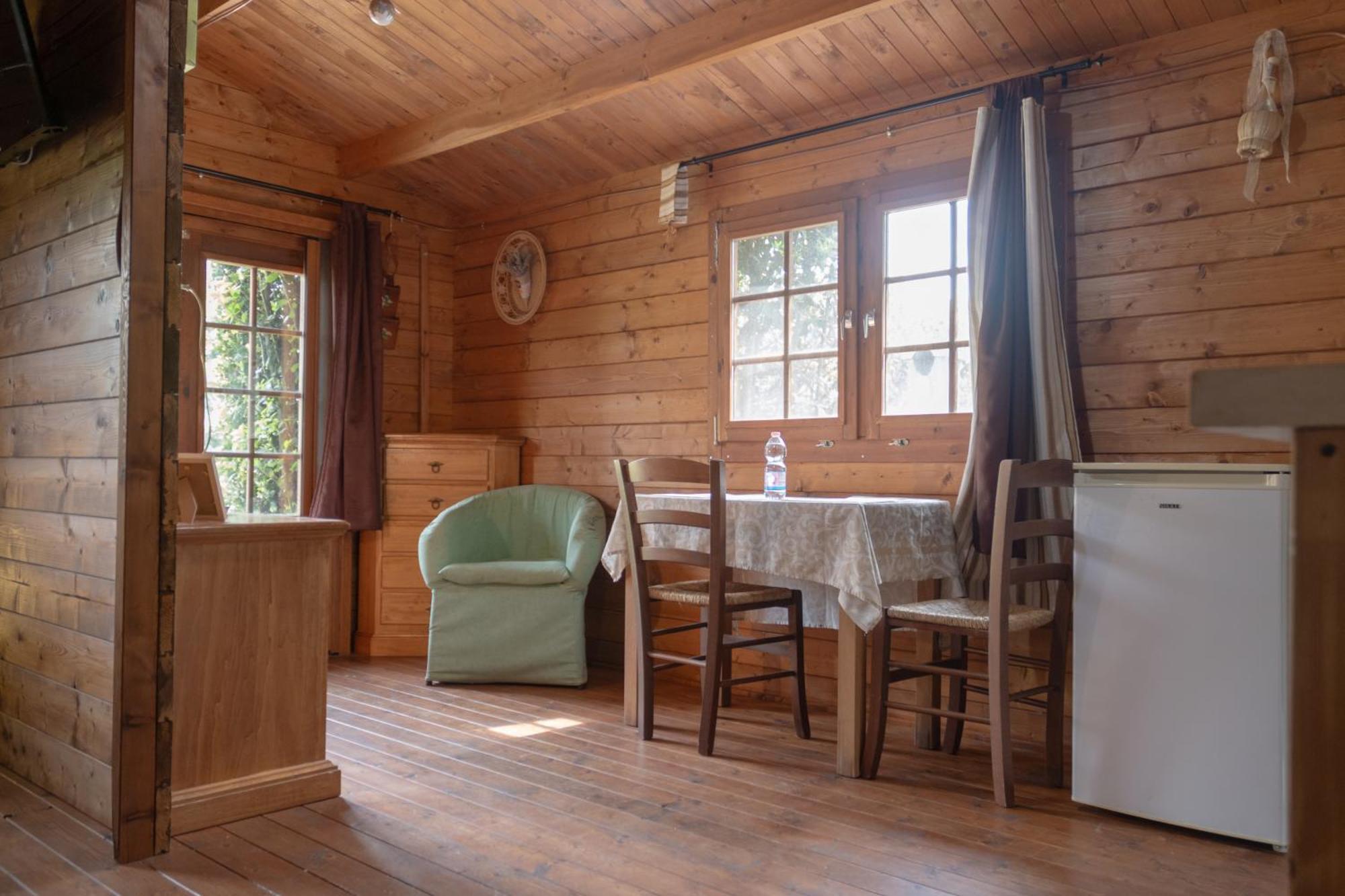 I Lecci Guesthouse Сан Феличе Чирчео Екстериор снимка